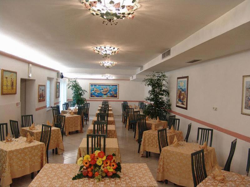 Hotel Regina Lido di Camaiore Ngoại thất bức ảnh