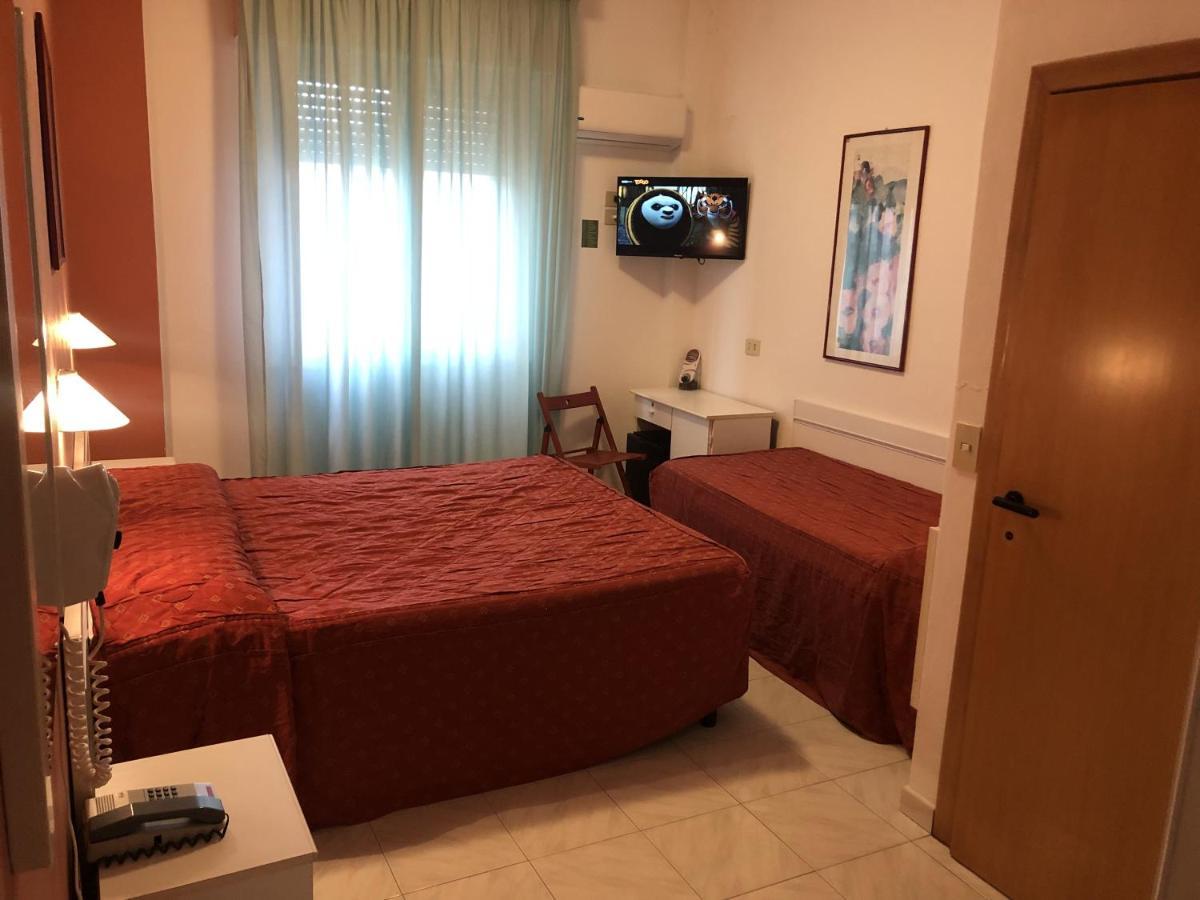 Hotel Regina Lido di Camaiore Ngoại thất bức ảnh
