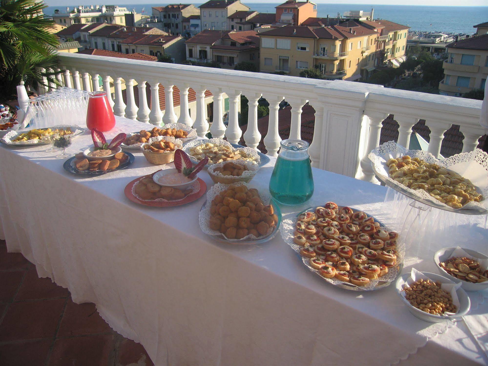 Hotel Regina Lido di Camaiore Ngoại thất bức ảnh