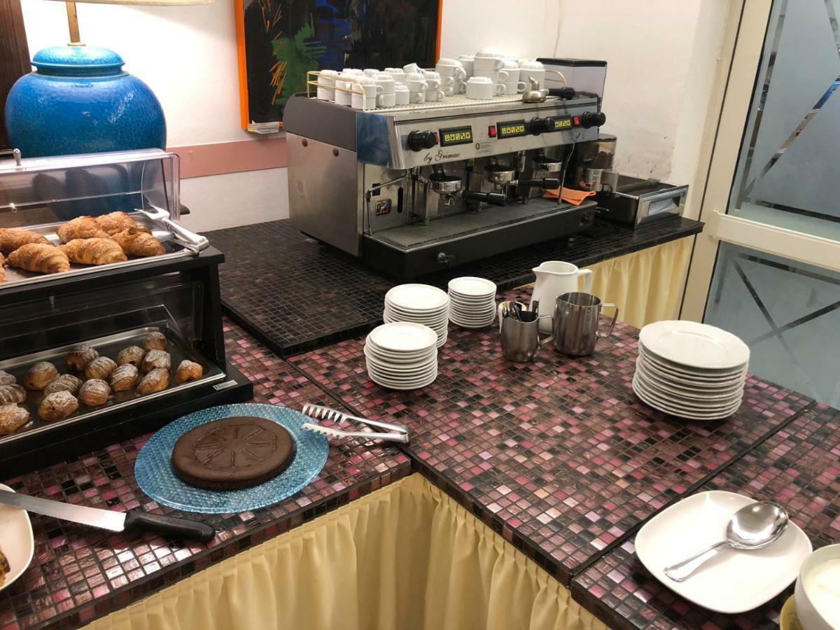 Hotel Regina Lido di Camaiore Ngoại thất bức ảnh