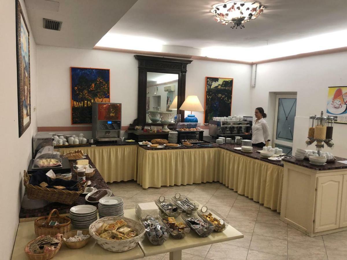 Hotel Regina Lido di Camaiore Ngoại thất bức ảnh